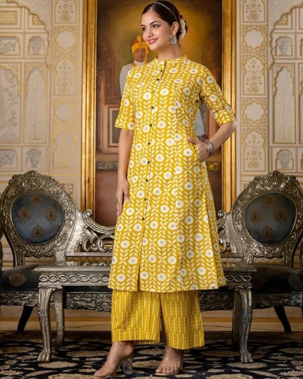 Premium Floral Fine Cotton Kurti Palazzo Set - Image 5