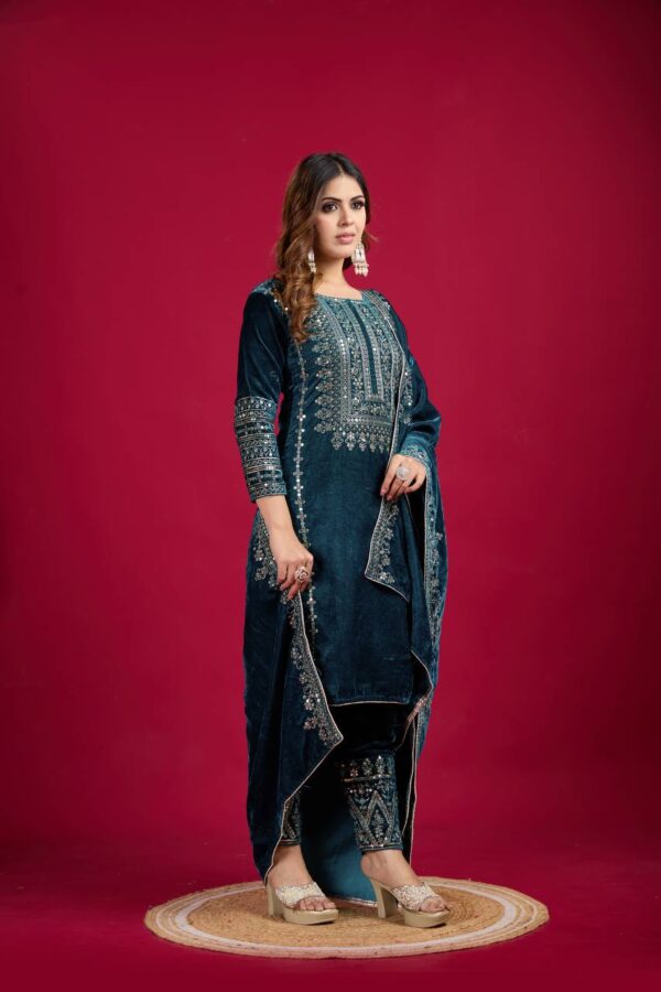Dupatta and Fully Stitched Bottom - Image 6