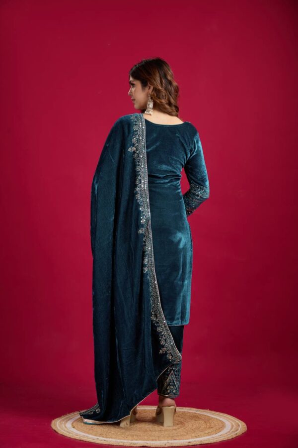 Dupatta and Fully Stitched Bottom - Image 4