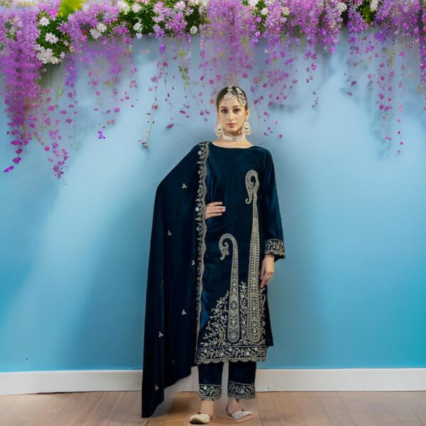 Dupatta and Fully Stitched Bottom - Image 4