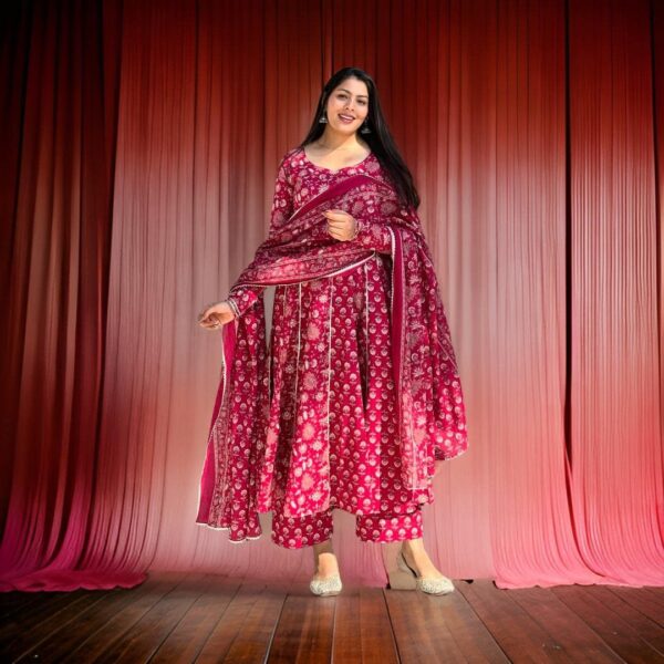 ANARKALI KURTI PANT MALMAL DUPATTA