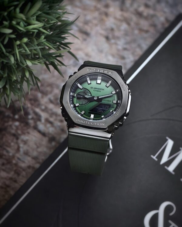 G-Shock GM2100 Metal Body