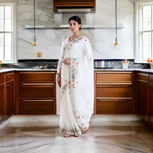 Elegant Linen Saree with Gold Jari Border & Digital Print Blouse