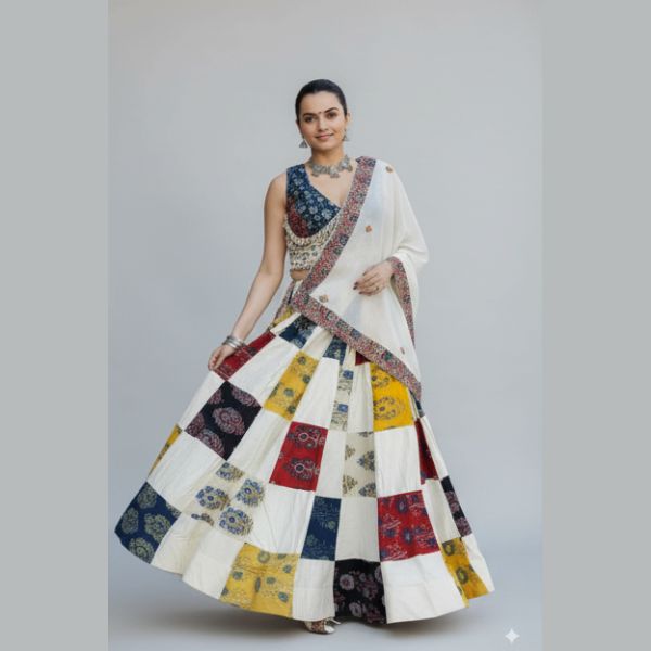 Patola Print Lehenga Choli with Dupatta (5)-min Patola print lehenga choli with dupatta (5) min